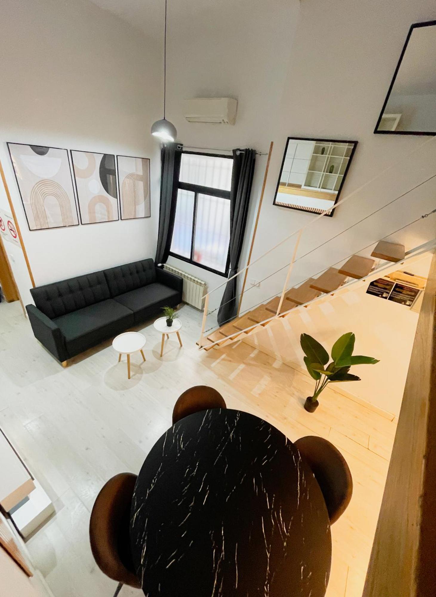 شقة Carretas Duplex Interior مدريد المظهر الخارجي الصورة