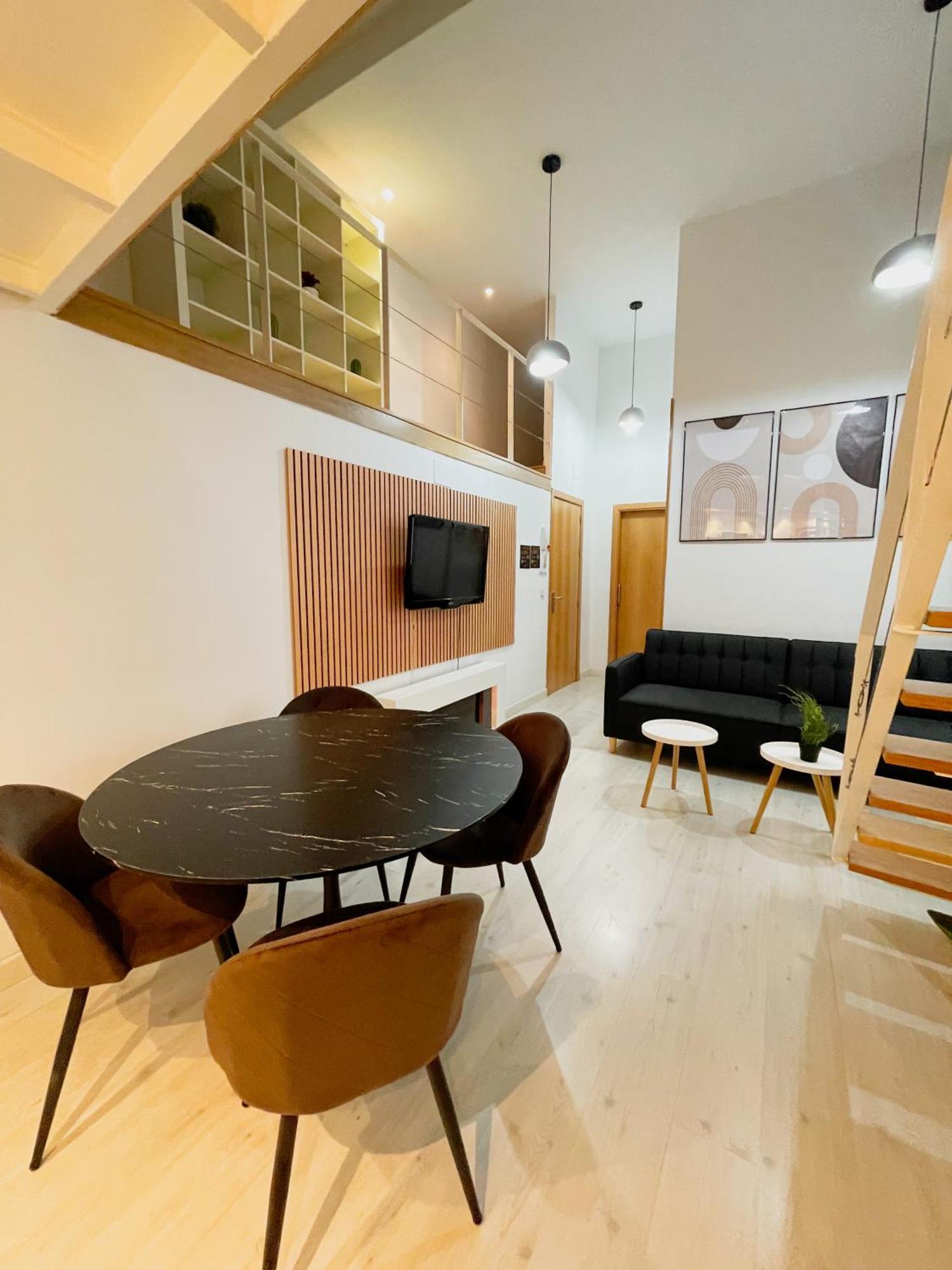 شقة Carretas Duplex Interior مدريد المظهر الخارجي الصورة